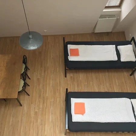 Eleven Hostel *